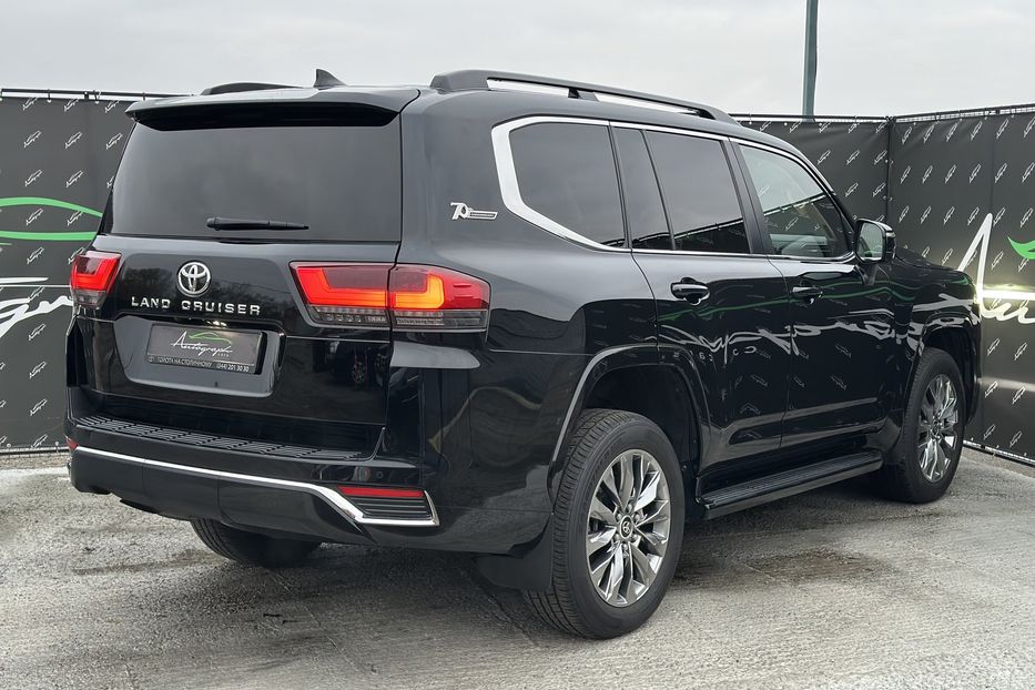 Продам Toyota Land Cruiser 300 Premium 70Anniversary 2021 года в Киеве