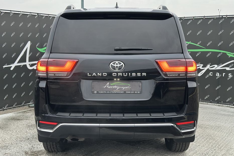 Продам Toyota Land Cruiser 300 Premium 70Anniversary 2021 года в Киеве