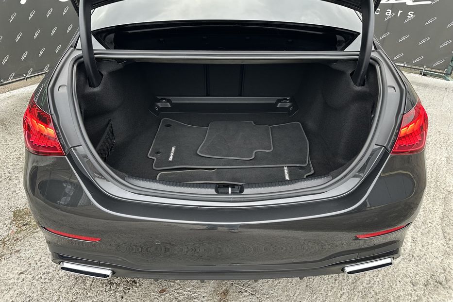 Продам Mercedes-Benz C-Class 200 AMG 4matic 2021 года в Киеве