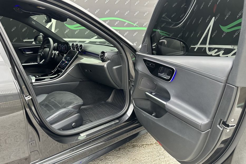 Продам Mercedes-Benz C-Class 200 AMG 4matic 2021 года в Киеве
