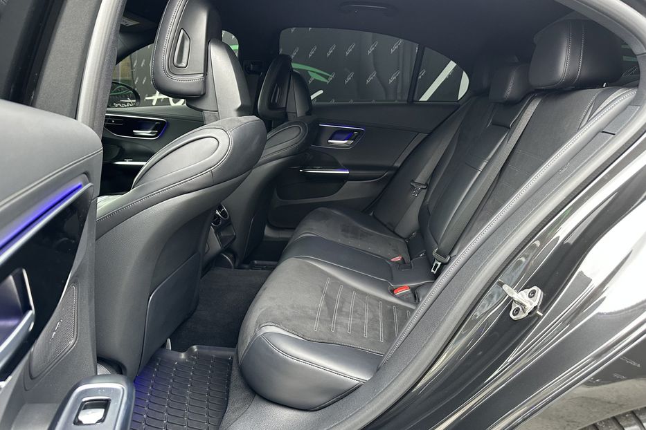 Продам Mercedes-Benz C-Class 200 AMG 4matic 2021 года в Киеве