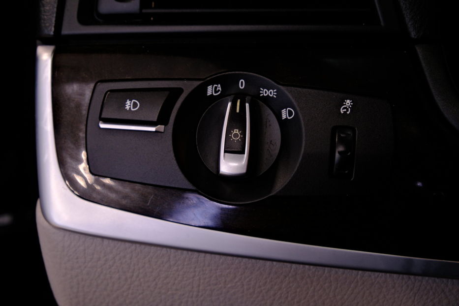 Продам BMW 528 2013 года в Одессе