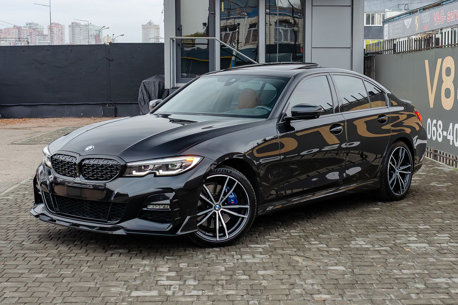 Продам BMW 330 Xdrive 2019 года в Киеве