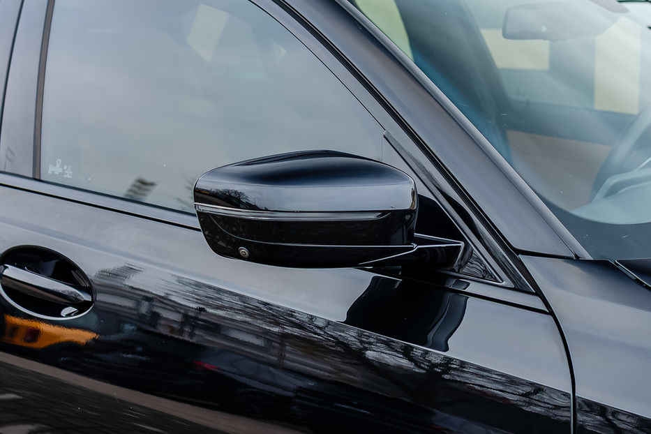 Продам BMW 330 Xdrive 2019 года в Киеве