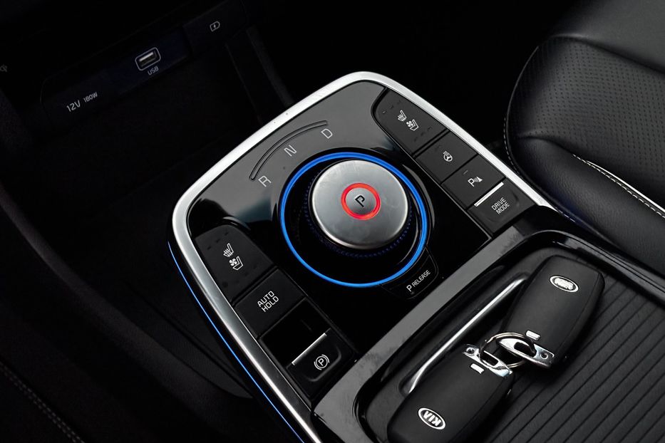 Продам Kia Niro 64 KWT авто у Львові   2021 года в Львове