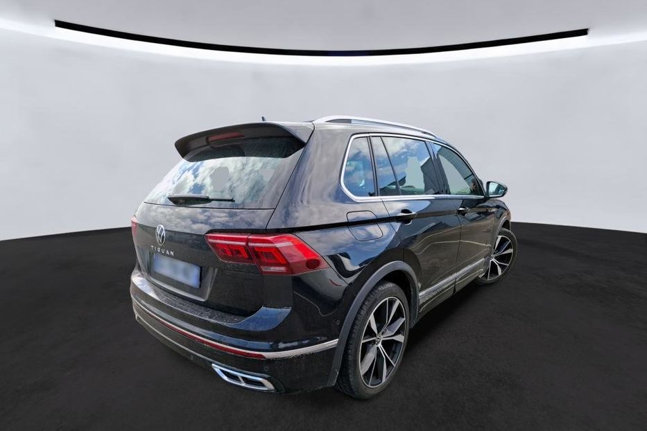 Продам Volkswagen Tiguan 3x R-Line цілий v3692 2021 года в Луцке