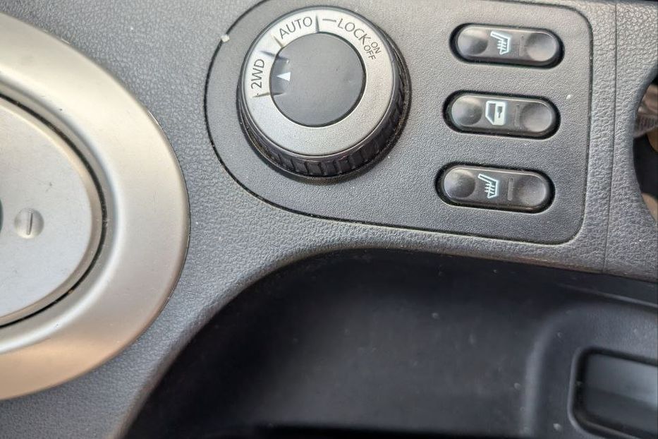 Продам Nissan Qashqai+2 4×4 2012 года в Львове