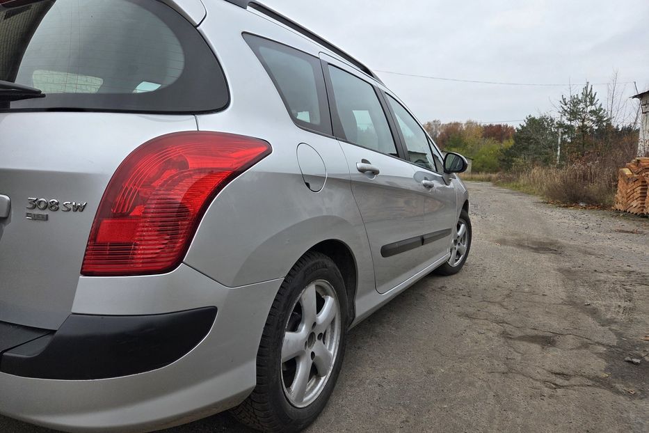 Продам Peugeot 308 SW 2011 года в Львове
