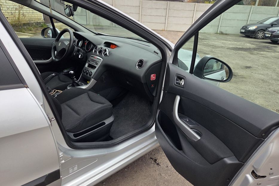 Продам Peugeot 308 SW 2011 года в Львове