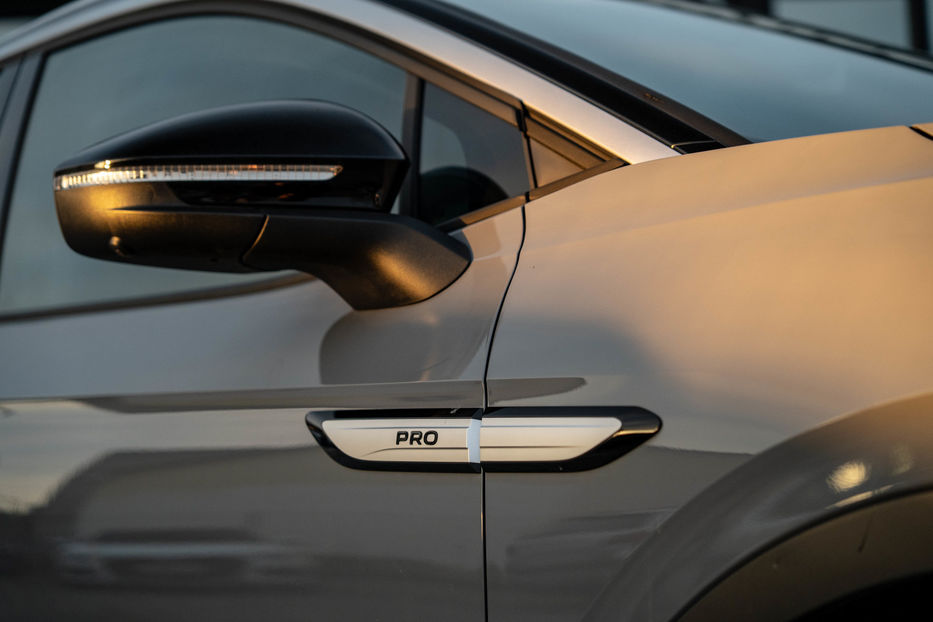 Продам Volkswagen ID.4 PRO 2023 года в Черновцах