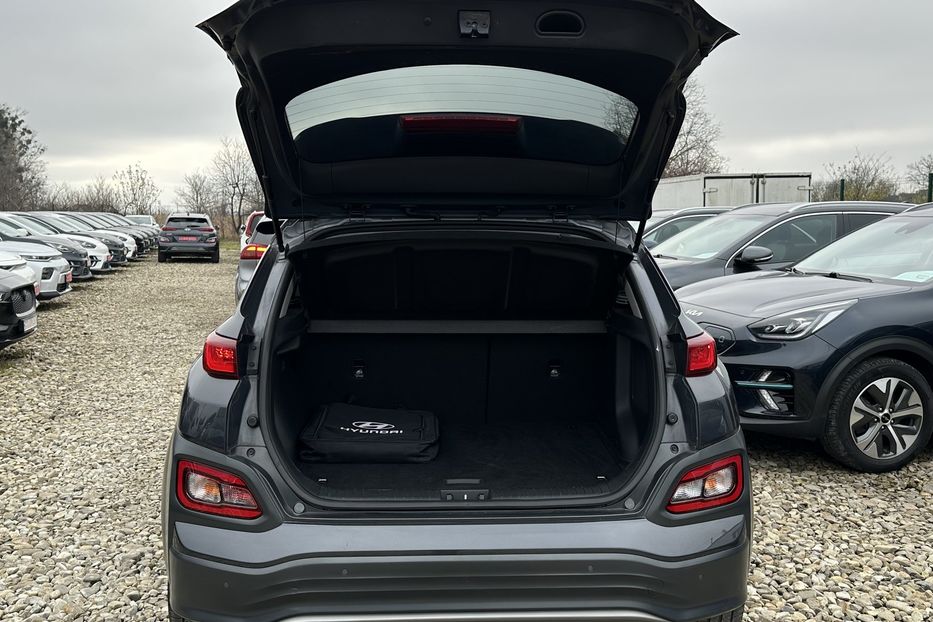 Продам Hyundai Kona 64kWhМакс.комплектація ЛЮК 2020 года в Львове