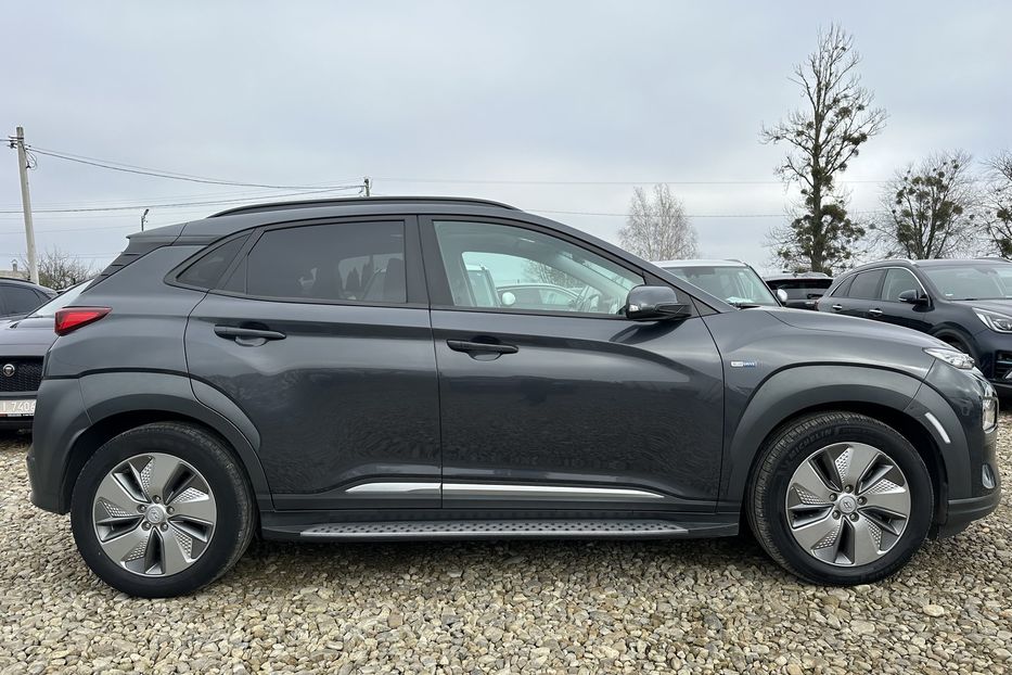 Продам Hyundai Kona 64kWhМакс.комплектація ЛЮК 2020 года в Львове