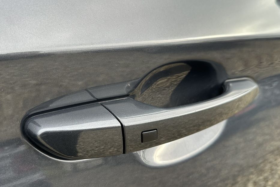 Продам Hyundai Kona 64kWhМакс.комплектація ЛЮК 2020 года в Львове