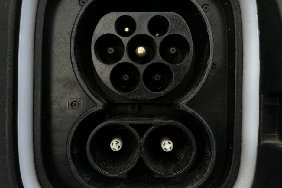 Продам Hyundai Kona 64kWhМакс.комплектація ЛЮК 2020 года в Львове