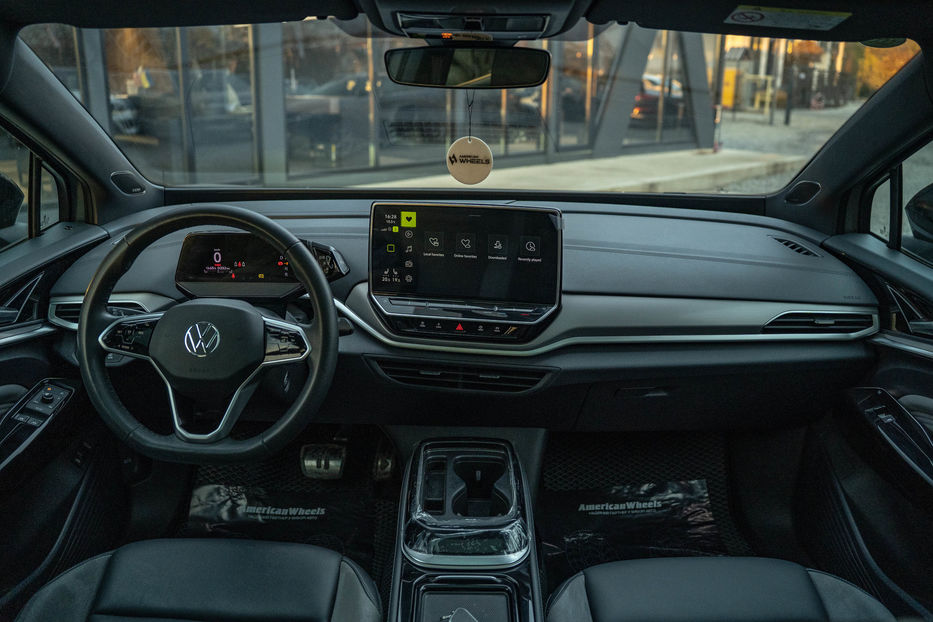 Продам Volkswagen ID.4 PRO 2023 года в Черновцах