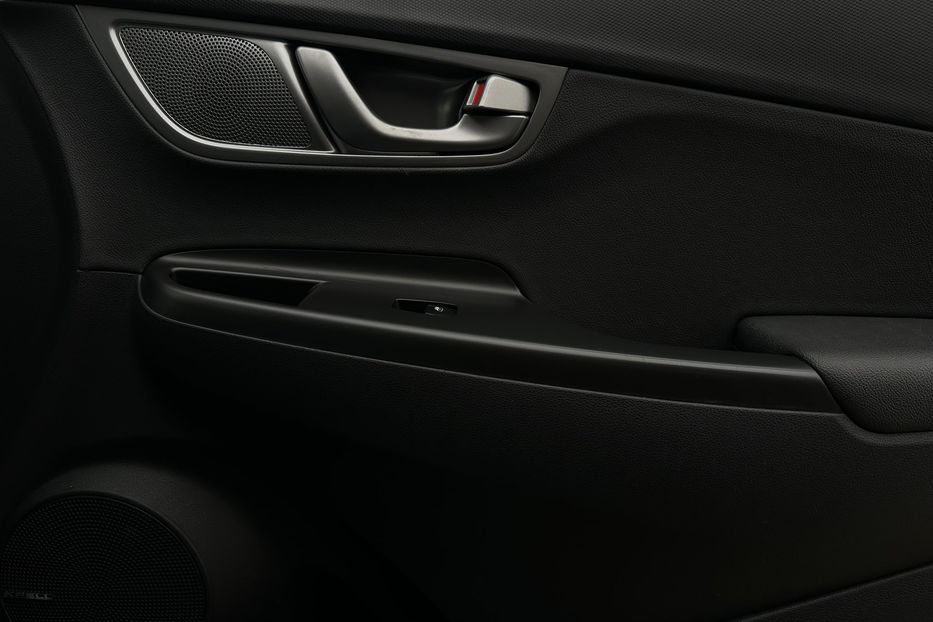 Продам Hyundai Kona 64kWhМакс.комплектація ЛЮК 2020 года в Львове