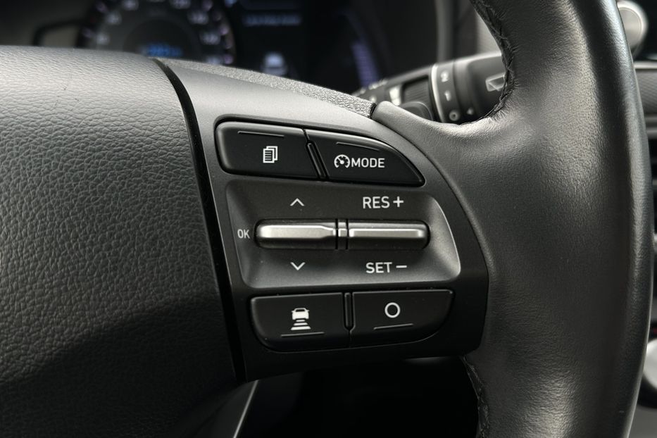 Продам Hyundai Kona 64kWhМакс.комплектація ЛЮК 2020 года в Львове