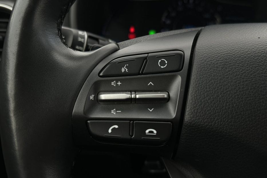 Продам Hyundai Kona 64kWhМакс.комплектація ЛЮК 2020 года в Львове