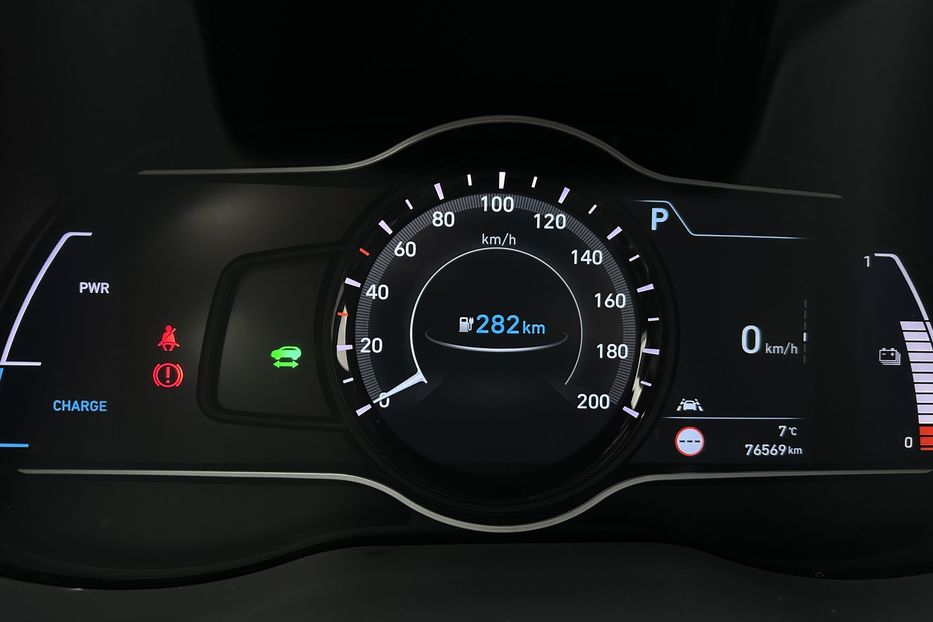 Продам Hyundai Kona 64kWhМакс.комплектація ЛЮК 2020 года в Львове