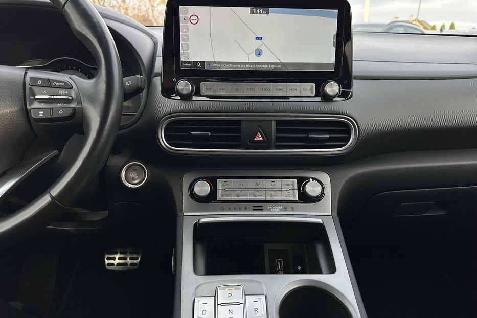 Продам Hyundai Kona 64kWhМакс.комплектація ЛЮК 2020 года в Львове