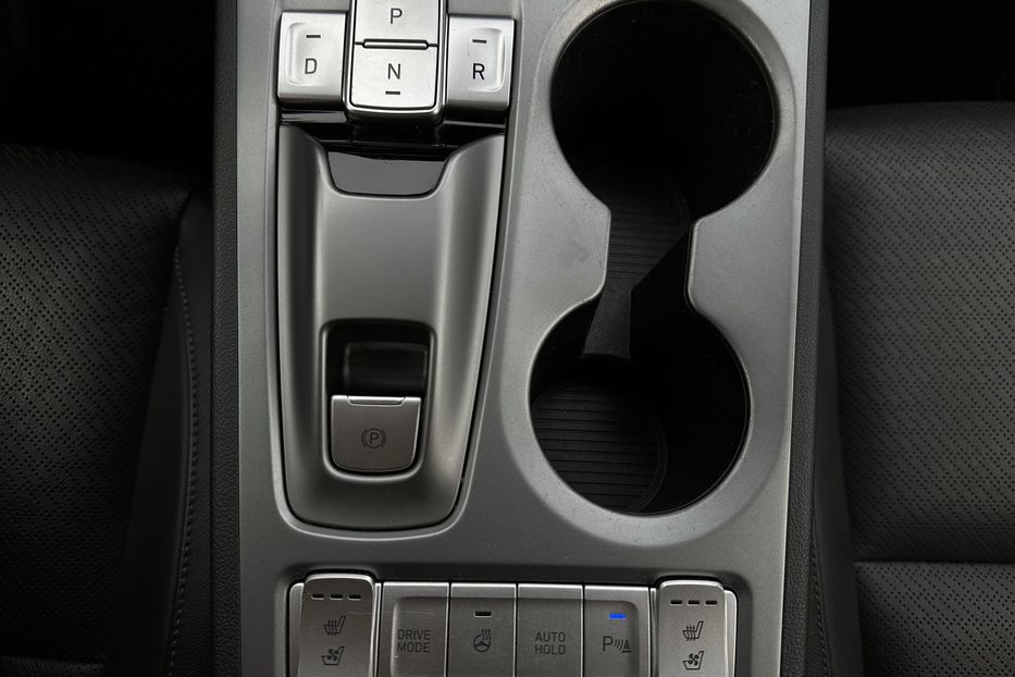 Продам Hyundai Kona 64kWhМакс.комплектація ЛЮК 2020 года в Львове