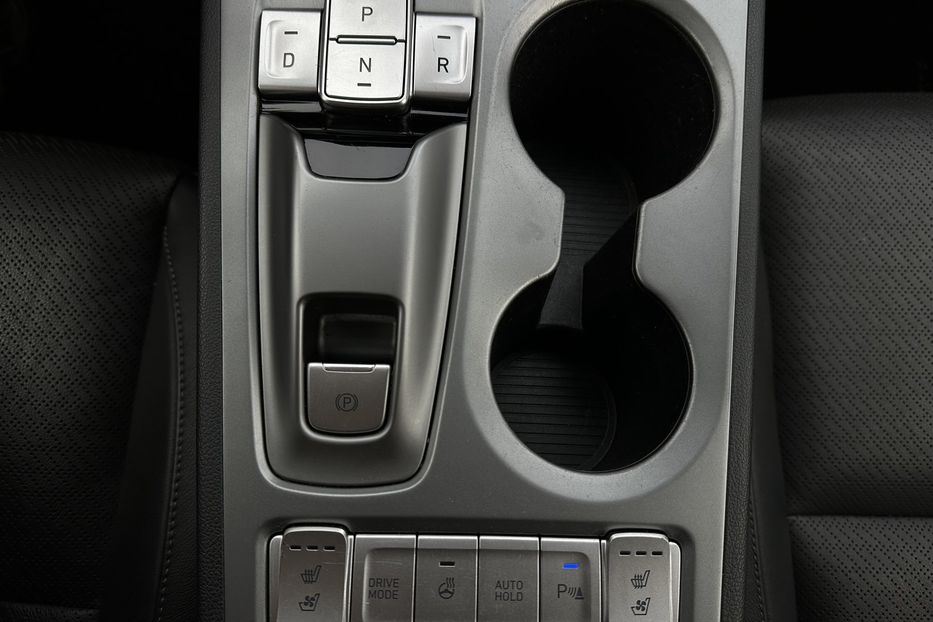 Продам Hyundai Kona 64kWhМакс.комплектація ЛЮК 2020 года в Львове