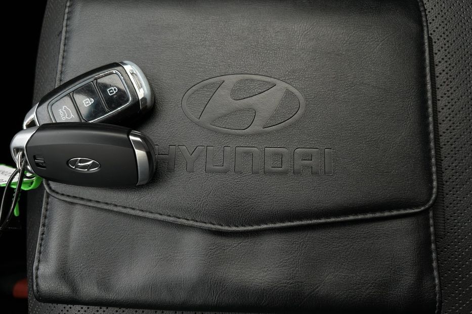 Продам Hyundai Kona 64kWhМакс.комплектація ЛЮК 2020 года в Львове