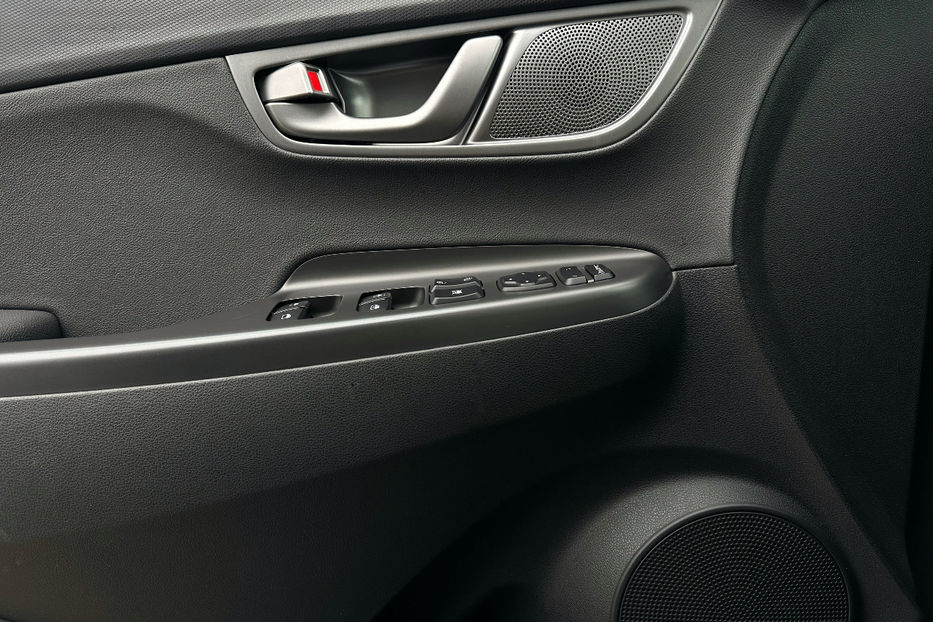 Продам Hyundai Kona 64kWhМакс.комплектація ЛЮК 2020 года в Львове