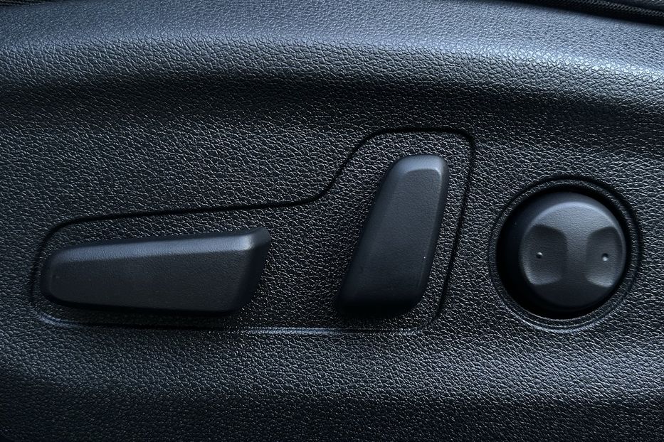 Продам Kia Niro 64 кВт Макс. комплектація 2022 года в Львове