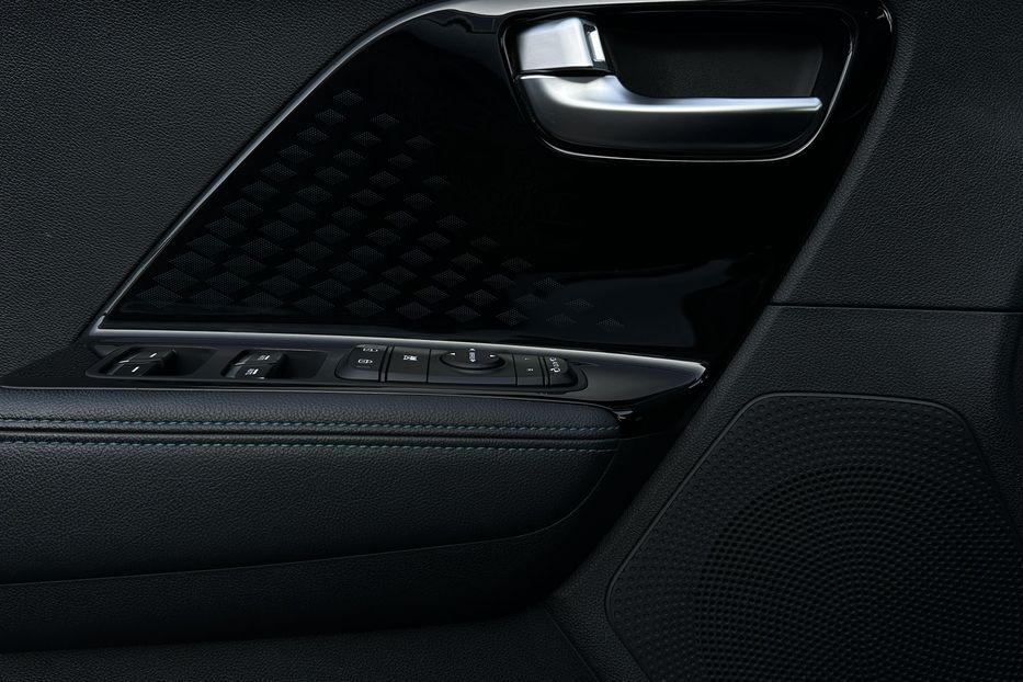 Продам Kia Niro 64 кВт Макс. комплектація 2022 года в Львове