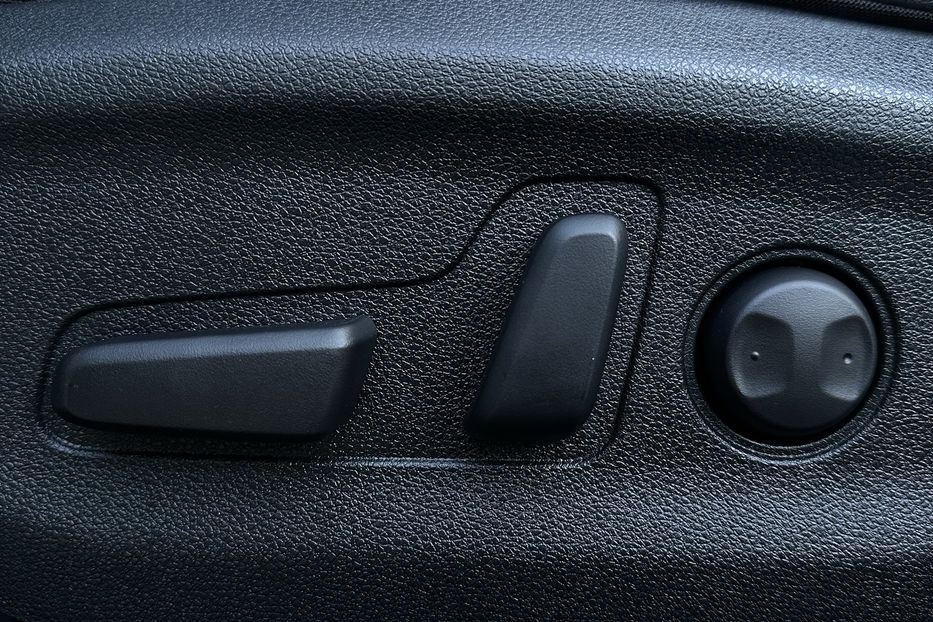 Продам Kia Niro 64 кВт Макс. комплектація 2022 года в Львове