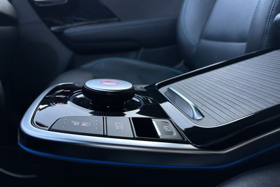 Продам Kia Niro 64 кВт Макс. комплектація 2022 года в Львове