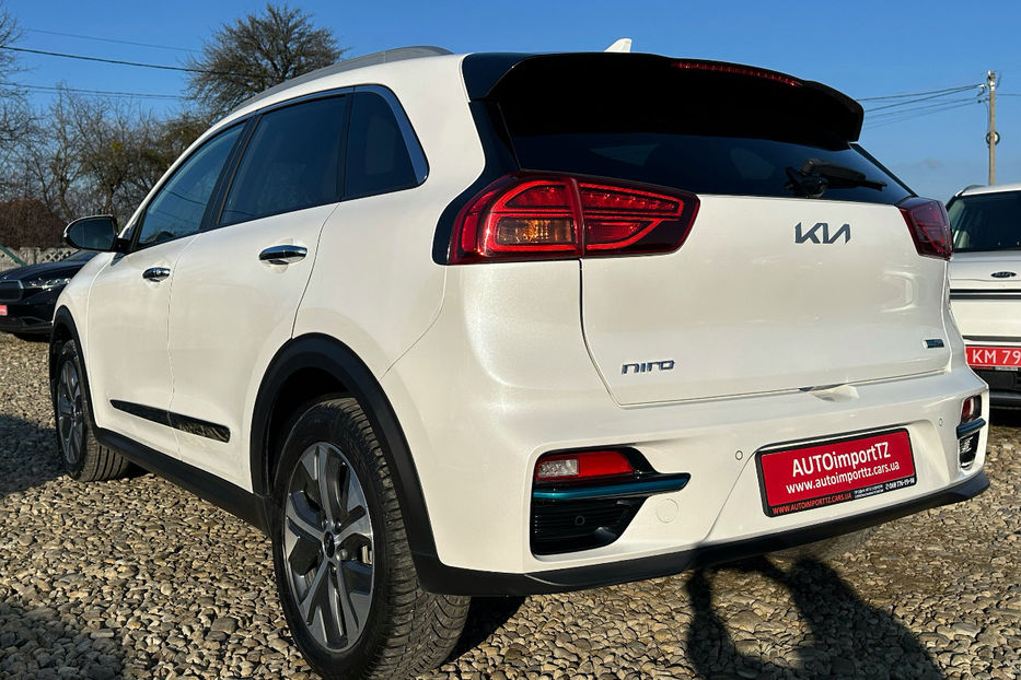 Продам Kia Niro 64 кВт Макс. комплектація 2022 года в Львове