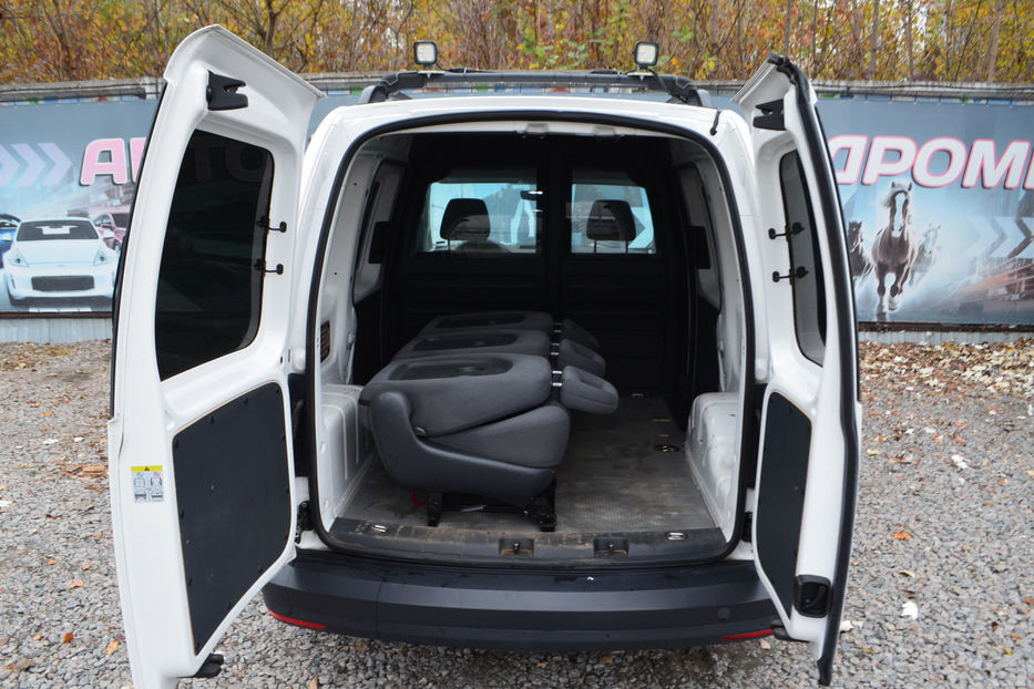 Продам Volkswagen Caddy груз. пас 2020 года в Киеве