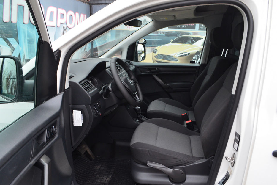 Продам Volkswagen Caddy груз. пас 2020 года в Киеве