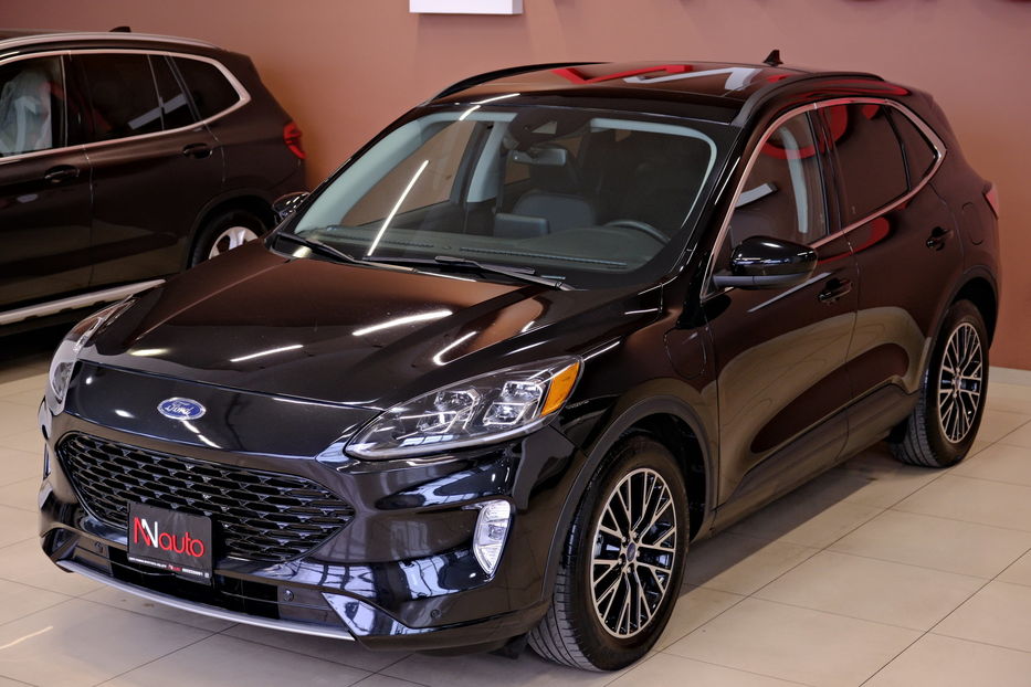 Продам Ford Escape Plug-in Hybrid 2022 года в Одессе