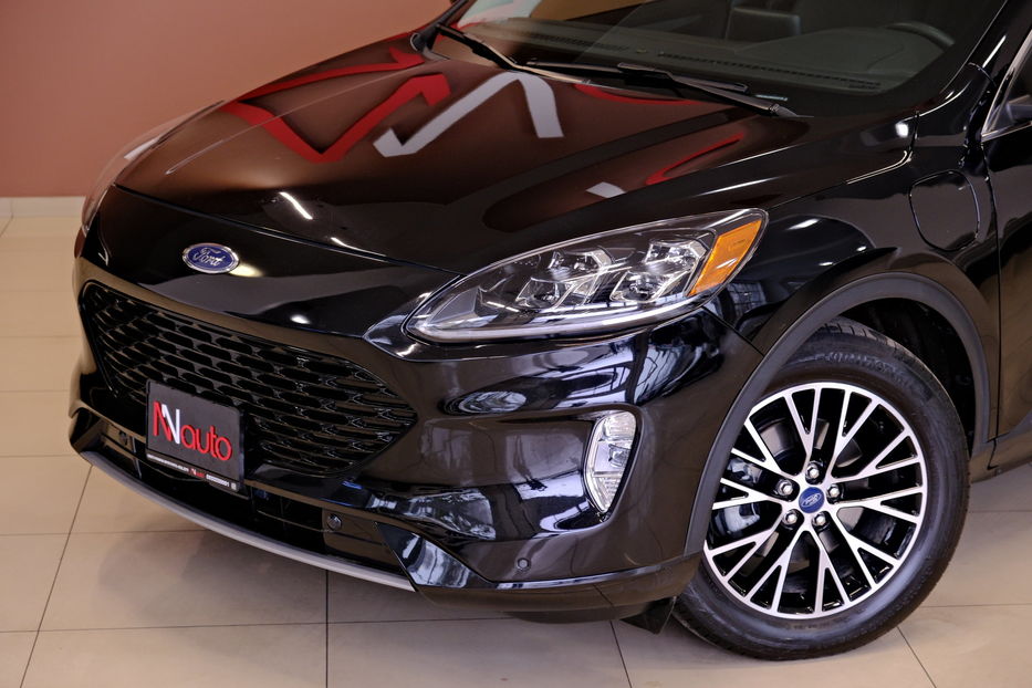 Продам Ford Escape Plug-in Hybrid 2022 года в Одессе