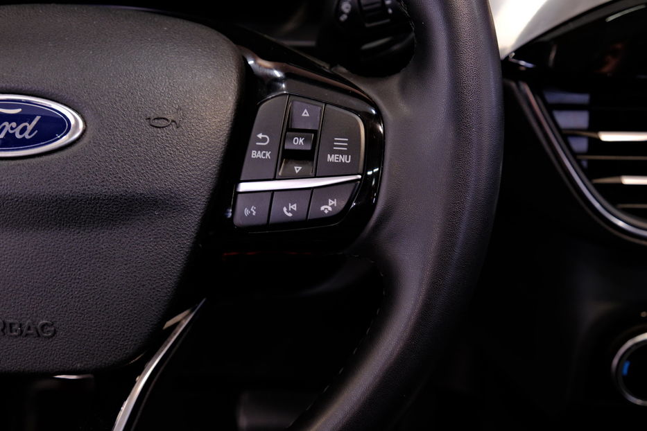 Продам Ford Escape Plug-in Hybrid 2022 года в Одессе