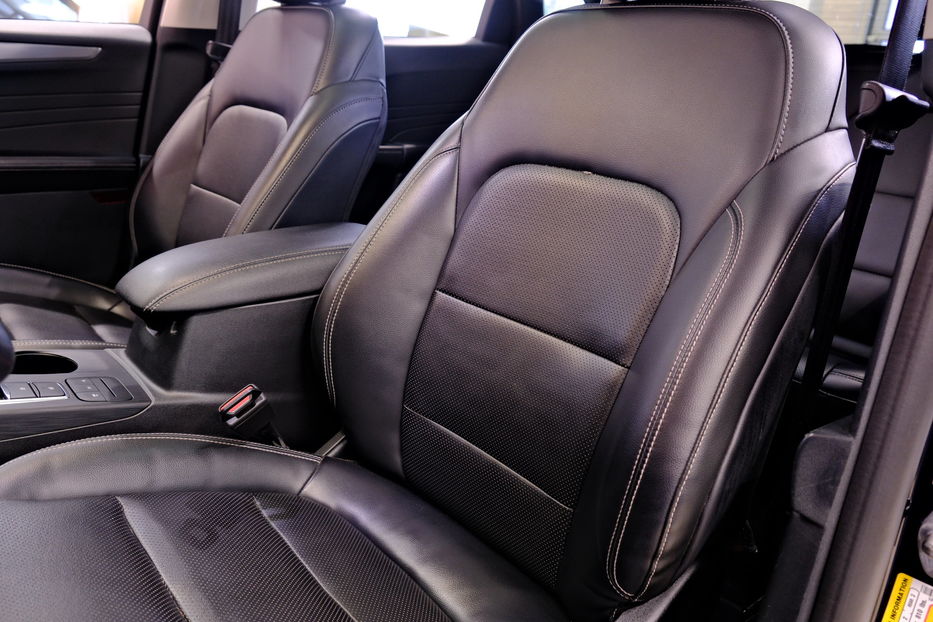 Продам Ford Escape Plug-in Hybrid 2022 года в Одессе