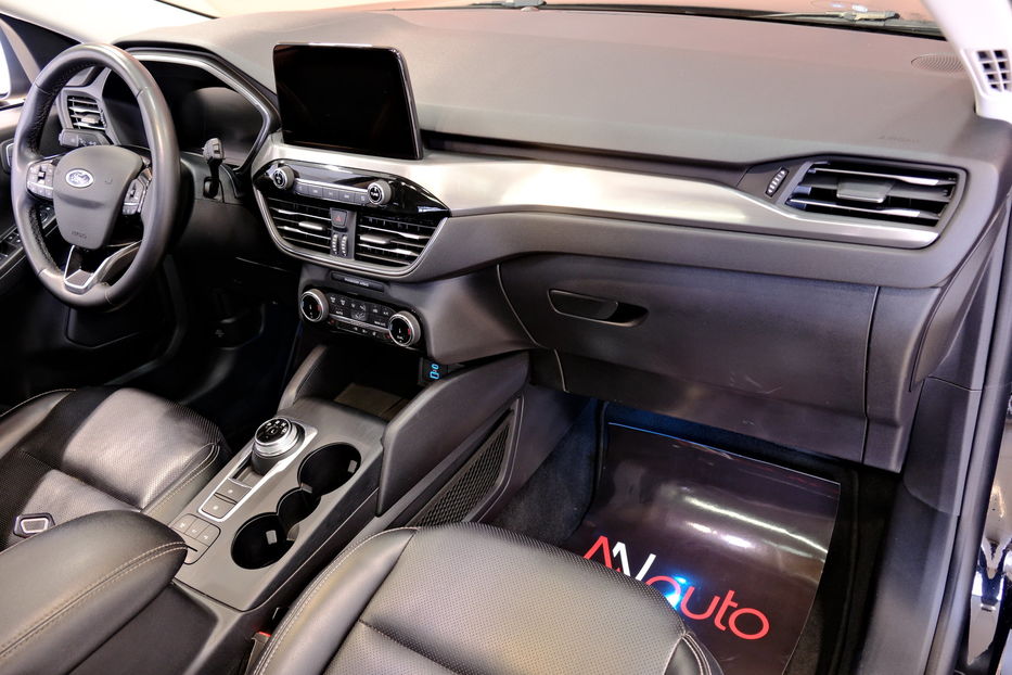 Продам Ford Escape Plug-in Hybrid 2022 года в Одессе