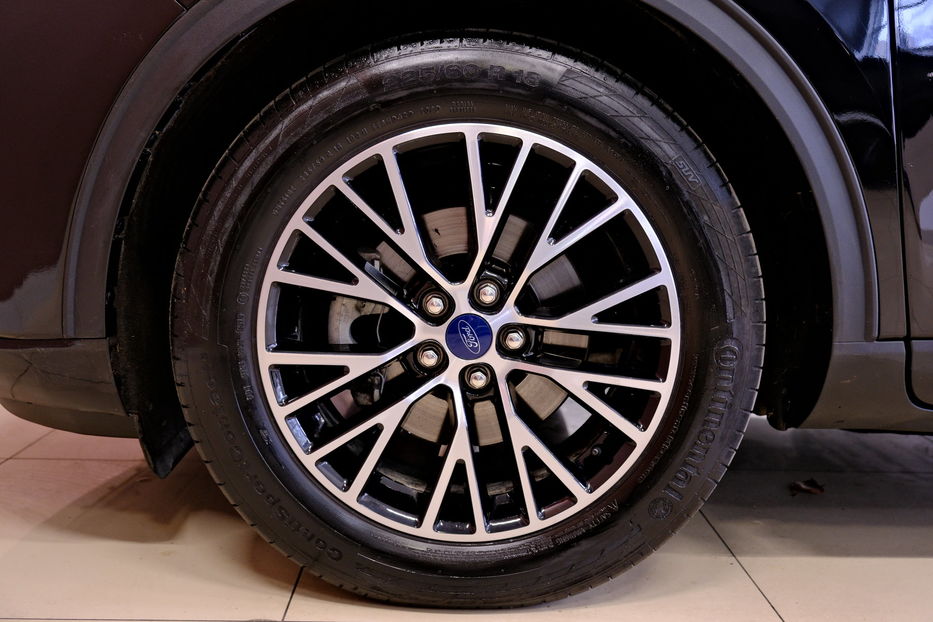 Продам Ford Escape Plug-in Hybrid 2022 года в Одессе