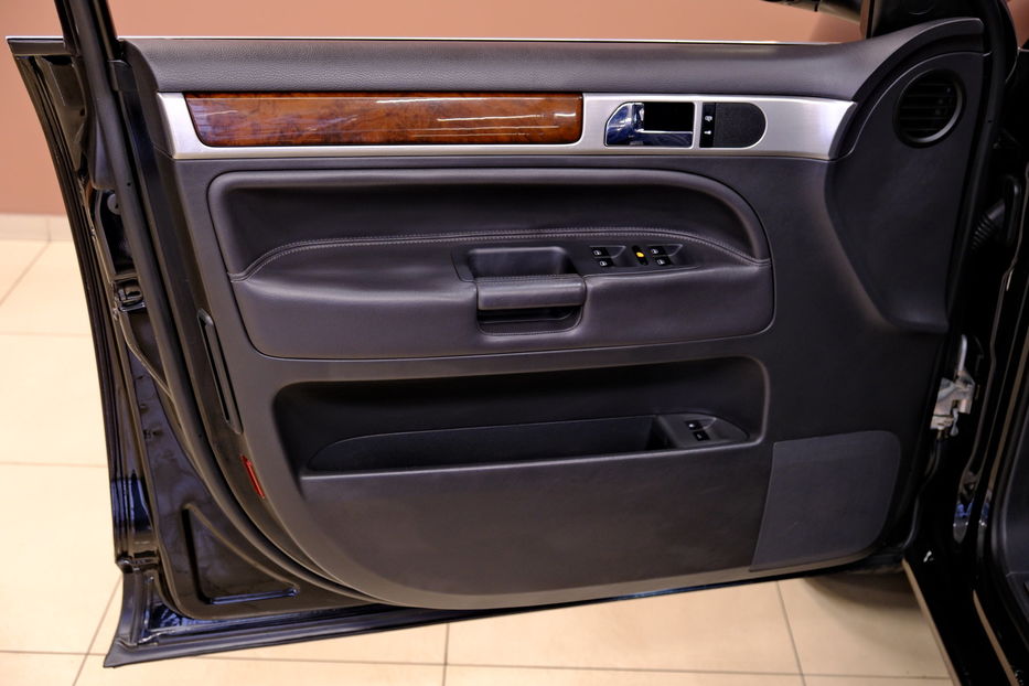 Продам Volkswagen Touareg 2008 года в Одессе