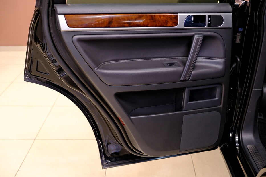 Продам Volkswagen Touareg 2008 года в Одессе