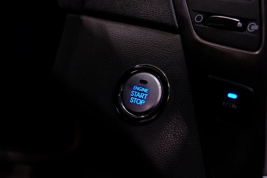 Продам Hyundai Sonata Hybrid 2014 года в Одессе