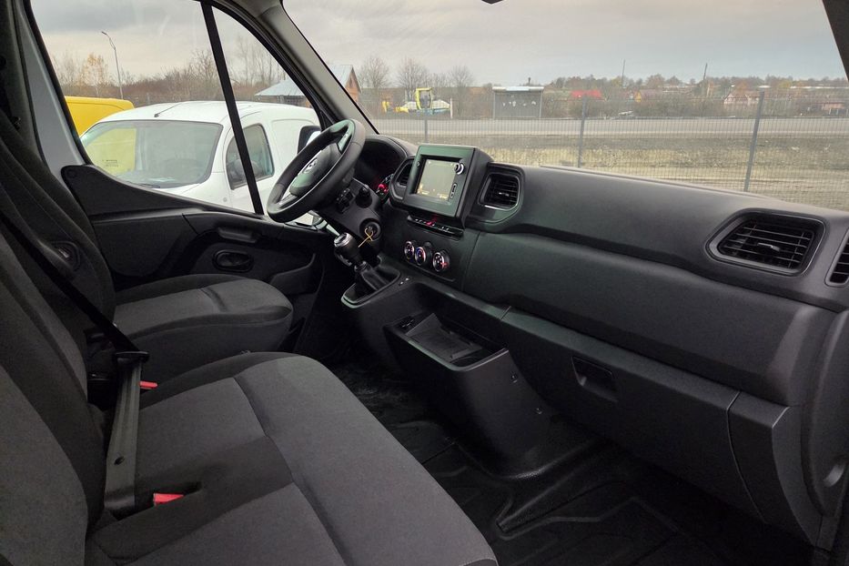 Продам Renault Master груз. 2021 года в Львове