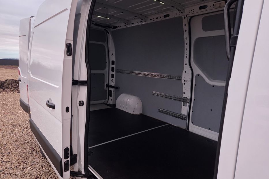 Продам Renault Master груз. 2021 года в Львове