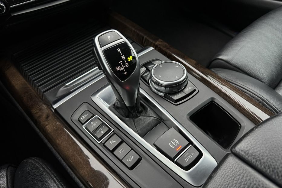 Продам BMW X5 M xDrive 35d (COMIS) 2015 года в г. Умань, Черкасская область