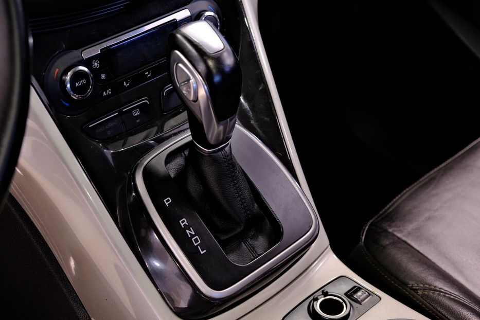 Продам Ford C-Max Hybrid 2014 года в Одессе