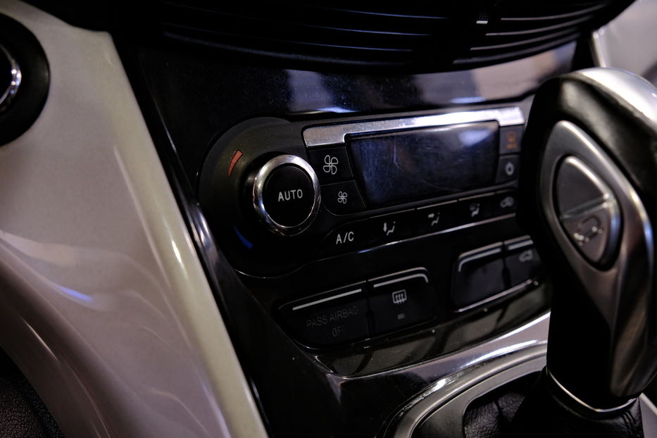 Продам Ford C-Max Hybrid 2014 года в Одессе