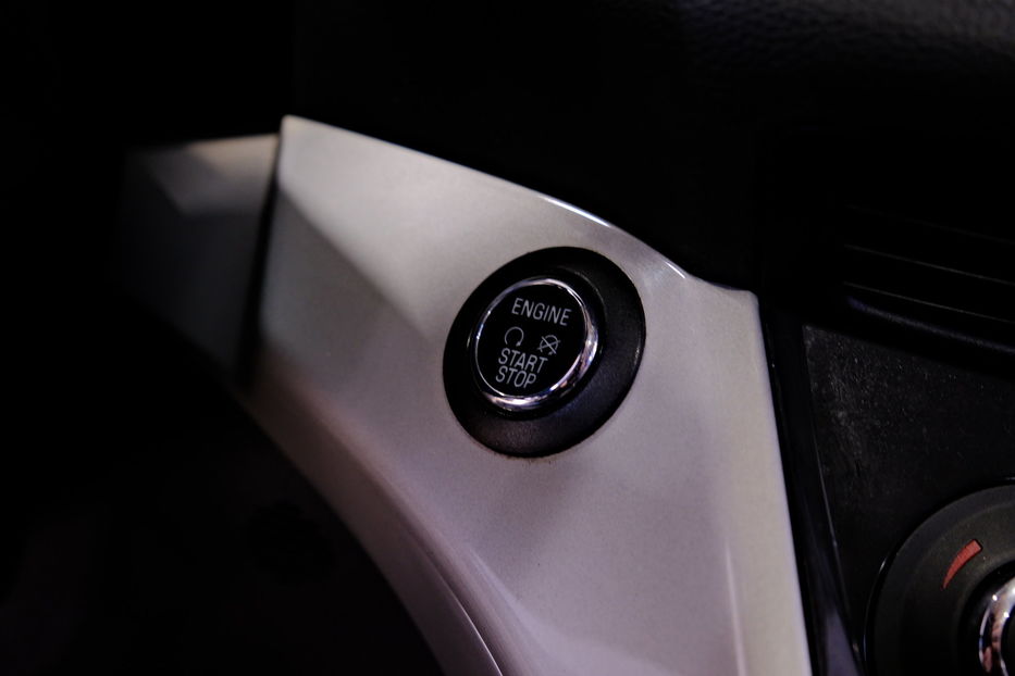 Продам Ford C-Max Hybrid 2014 года в Одессе